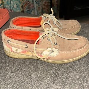 Sperry slip on boat shoes